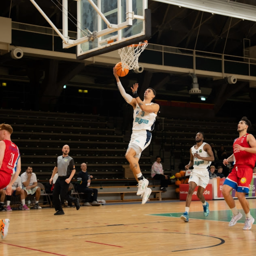 Jacob Mampuya, 2 Basketball Bundesliga, Pro B, BARMER, Basketball, Berlin Braves, 2000, Hoops, Mens, Verein, Team